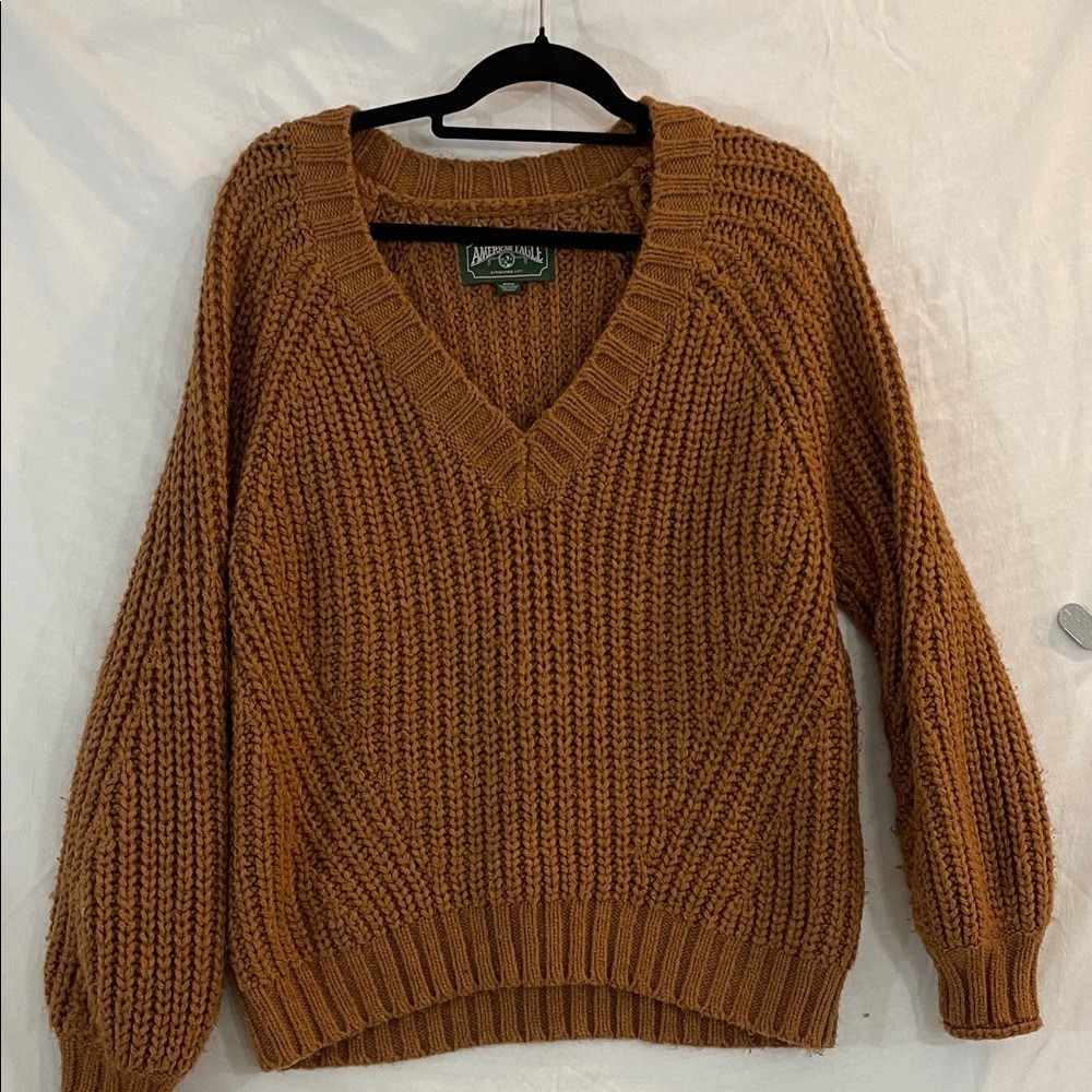 American Eagle Outfitters Tan Deep V-Neck Sweater women's size M